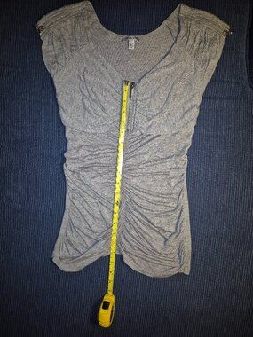 LINEA DOMANI Grey Ruched Zip Front Top Size S Y2K Going Out Top